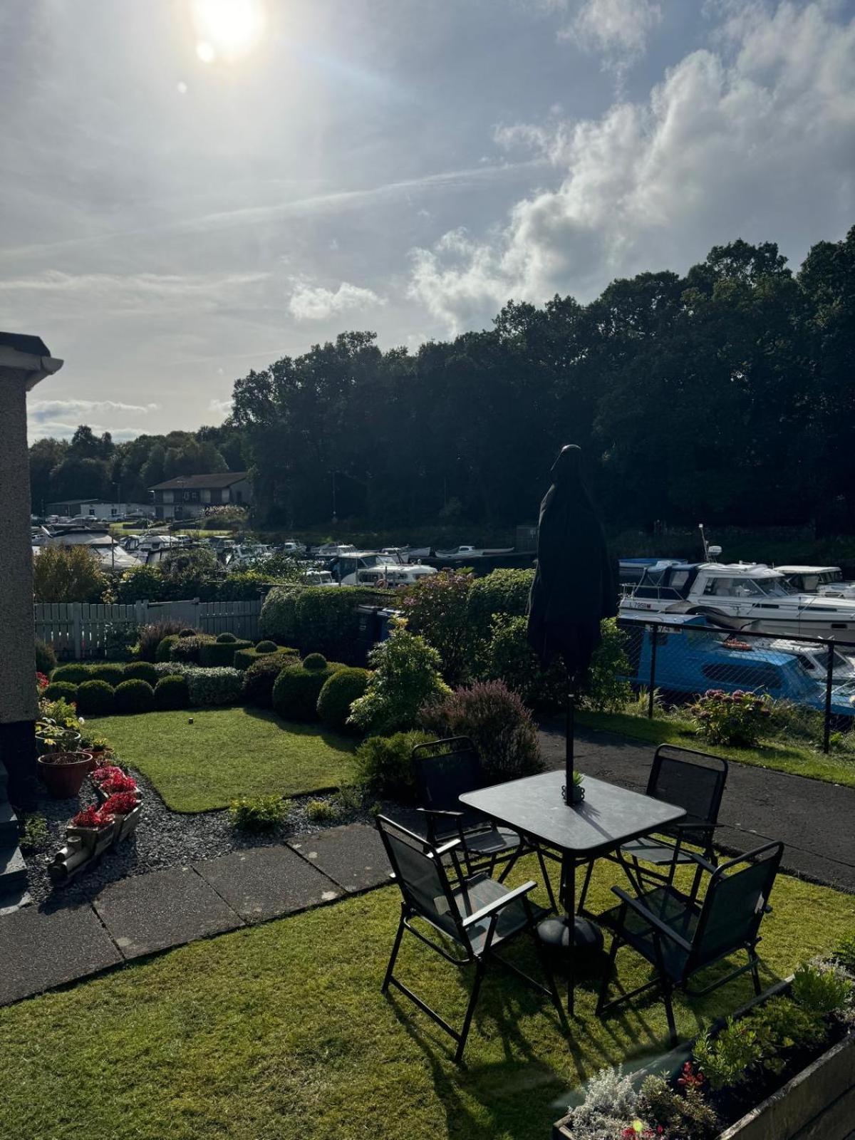 Loch Lomond Riverside Apartments B Balloch Exteriér fotografie